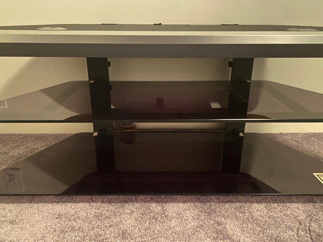 TV Stand in TV Tables & Entertainment Units in Winnipeg - Image 4