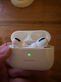 AirPods Pro