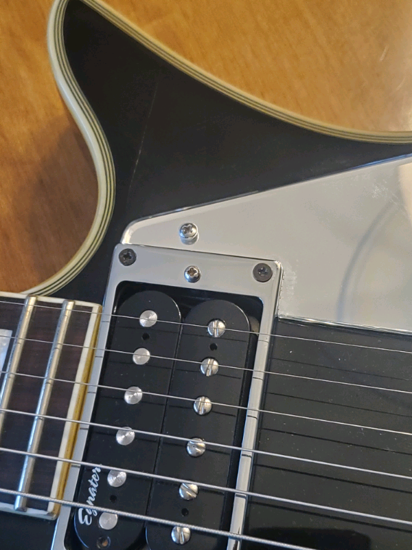 Rare - Washburn Paul Stanley PS7200 Preacher in Guitars in City of Montréal - Image 7