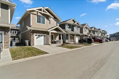 Nestled in the serene Valleyview corridor, this detached townhouse offers contemporary living with s...