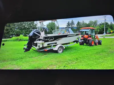 Bateau de pêche Legend 18 XTREME 18 pieds . Coque en aluminium 0.100'' épaisseur entièrement soudée...
