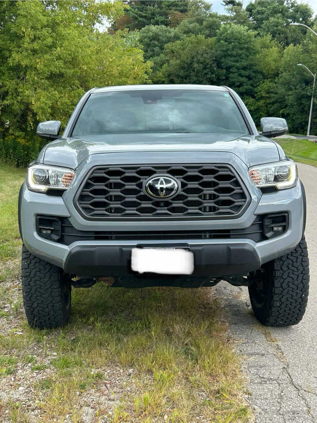 2021 Toyota Tacoma Off-Road in Cars & Trucks in Hamilton
