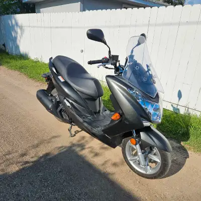 2020 Yamaha Smax 155. Under seat storage. Center stand. Will go 120kmph. Good shape. Daily commuter....