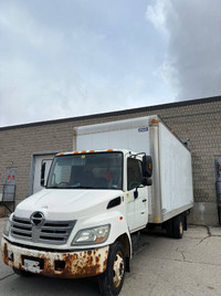 2007 HINO conventional type truck