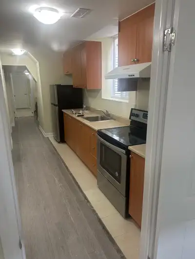 1 bedroom basement for Rent