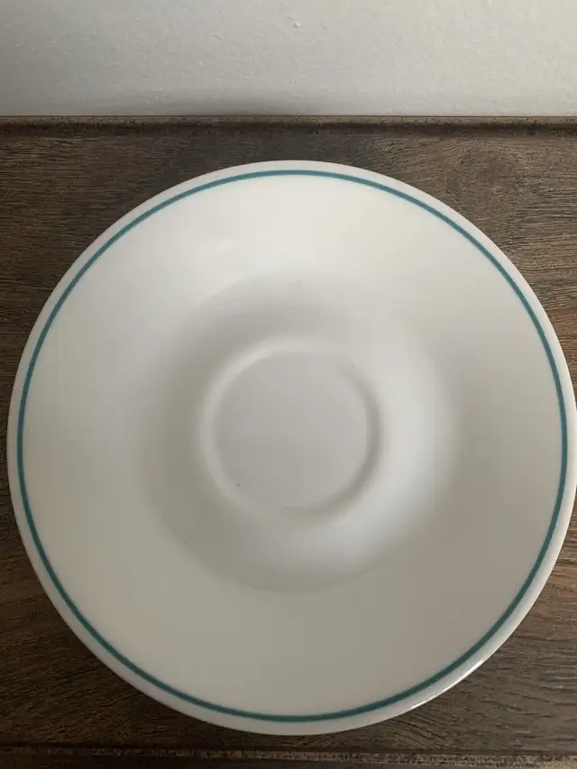 Vintage Corelle Teacup set in Kitchen & Dining Wares in City of Toronto - Image 5