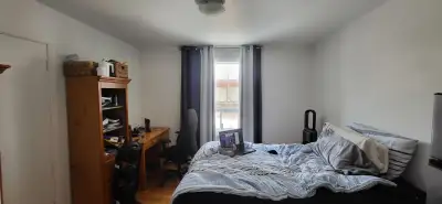 Dernière disponibilité près Cégep Ste-Foy, Garneau, Université pour étudiant(e) seulement immeuble n...