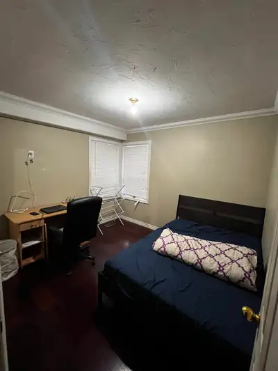 SUMMER SUBLET for May-August 2026 A fully furnished room on the main floor $600/month all inclusive...