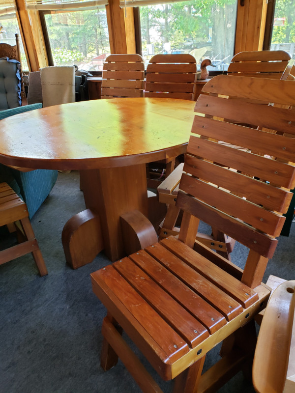 NEW PRICE - Cedar Table with 6 Chairs in Dining Tables & Sets in North Bay - Image 2