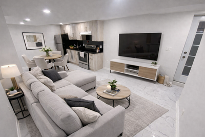 Private Entry | $1,749/month Call or Text Stan 437-448-6162 private showing Welcome to this beautifu...