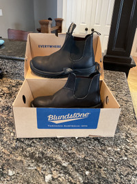 Blundstone CSA Steel ToenWorkboots New in Box size US 9.5