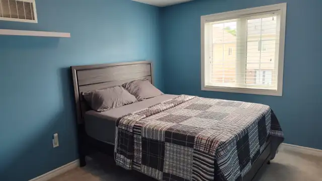 Big room available immediately for OPG contract worker in Room Rentals & Roommates in Oshawa / Durham Region - Image 3