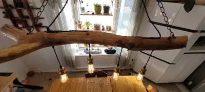 Luminaire artisanal en frêne, View more