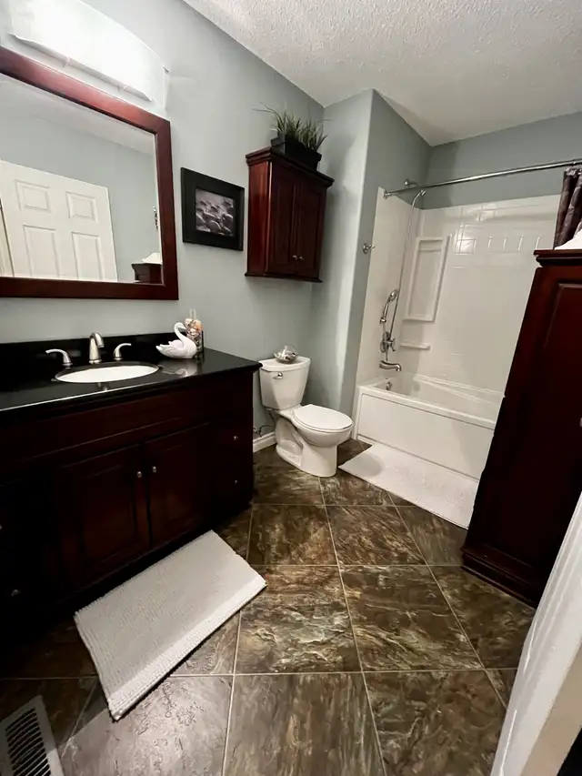 House for sale in Houses for Sale in Saskatoon - Image 9