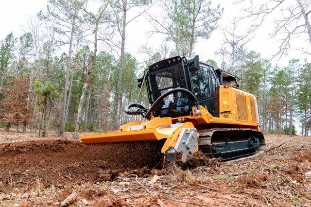 FAE PT self-propelled, tracked mulchers from 175-475 HP in Heavy Equipment in St. Albert - Image 2