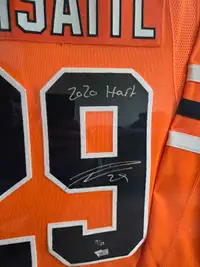 Leon Draisaitl autographed jersey 