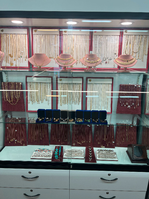 Elegant Gold Jewelry For Sale At Rex&Co in Jewellery & Watches in Leamington - Image 4