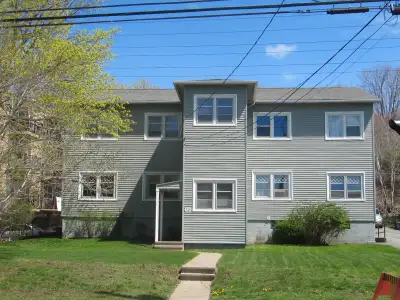 7121 Quinpool Road, Halifax N.S. Large 810 square feet, 3 bedroom apt. This awesome large 3 bedroom...