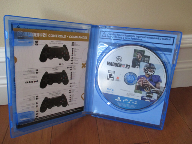 Football NFL Madden 21 et Madden 22 pour console PS4 dans Sony PlayStation 4  à Longueuil/Rive Sud - Image 3