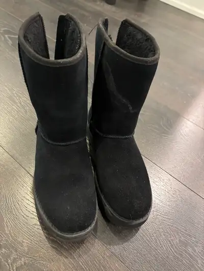 UGG Boots with Back Zipper size 6, View more