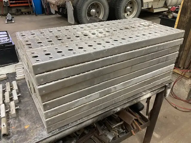 Truck or Fuel Tank Side Steps in Other in St. Albert - Image 2