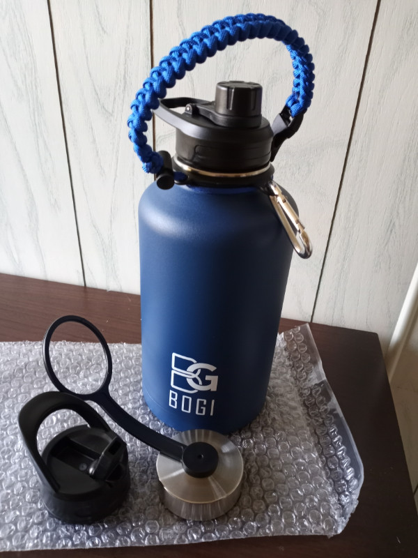 [NEW] Stainless Steel Water Bottle, 64 oz in Other in Annapolis Valley