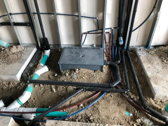 Licensed plumber 544786223277035528
