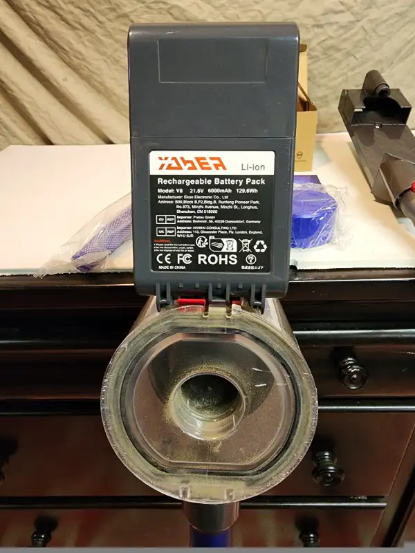 Dyson v8 cordless Vacuum Cleaner upgrade battery, Filter in Vacuums in Oakville / Halton Region - Image 7