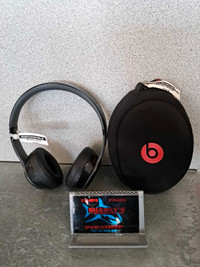 BEATS SOLO 2 WITH AUXILIARY/CASE (27039027)