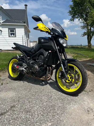 2016 Yamaha FZ 09. Full Akrapovic exhaust, tune to correct fuelling, high bend bars for a more comfo...