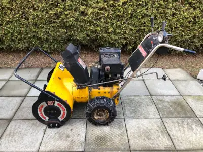 Souffleuse canadiana, View more