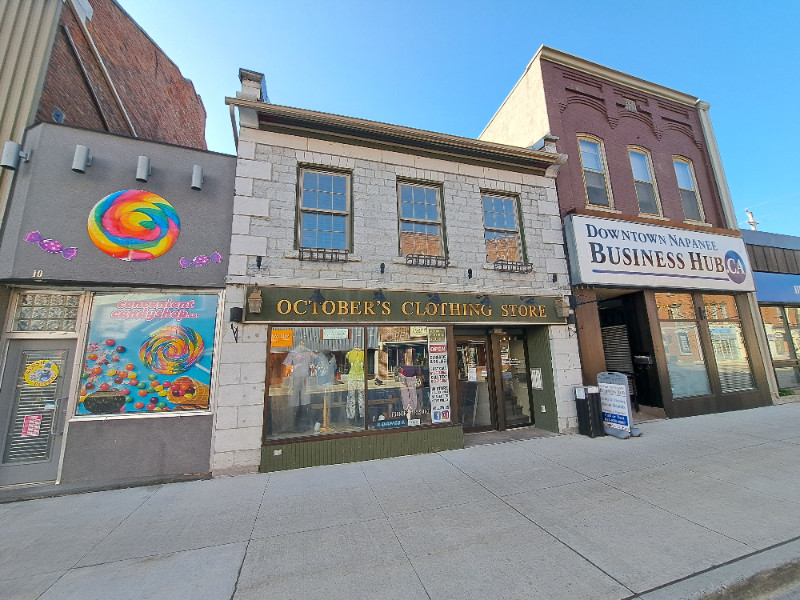 Napanee, two bedroom, second floor apartment Long Term Rentals