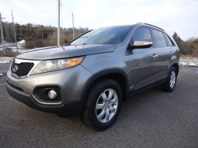 2013 KIA SORENTO LX AWD