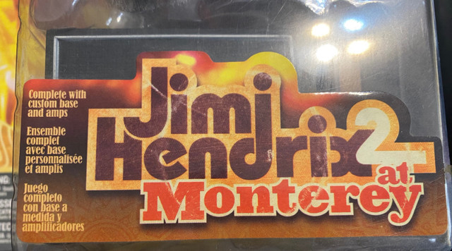 Collectible Jimi Hendrix at Monterey action figure - New in Box dans Art et objets de collection  à Ville de Montréal - Image 4
