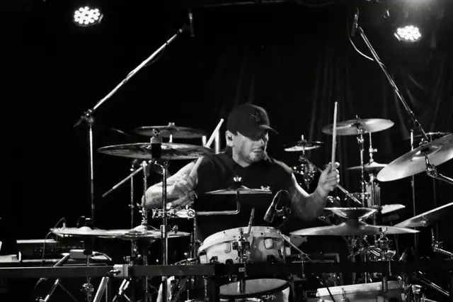 Drummer looking for established project600954517933281281