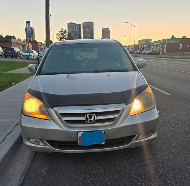 used 2007 Honda odyssey touring in Cars & Trucks in City of Toronto
