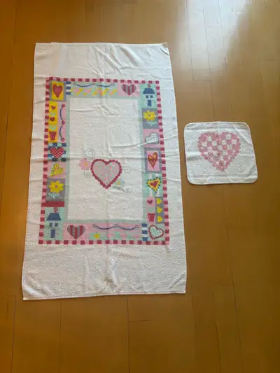 Little Girl’s Bath Towel & Face Cloth - Serviette  Bain & Visag, View more