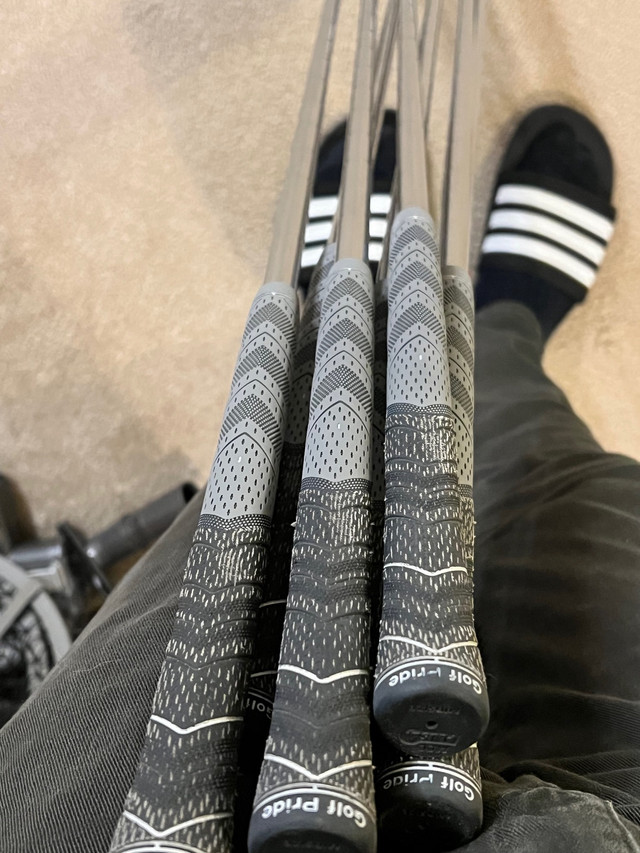 Taylormade P750 Tour Proto Irons in Golf in Cambridge - Image 4