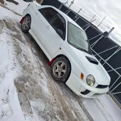 2001 Subaru WRX JDM Safetied Clean title Ej205, 5 speed standard 178,000kms New struts all 4 corners...