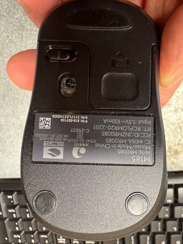 Logitech MK270 Wireless Keyboard & Mouse in Mice, Keyboards & Webcams in Ottawa - Image 3