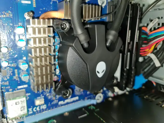 Dell Alienware Aurora R12 gaming desktop (brand new) all upgrade in Desktop Computers in Mississauga / Peel Region - Image 3