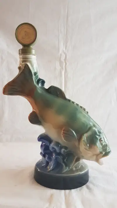 Vintage Jim Beam decanter, View more