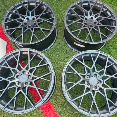 selling four 20 inch Ruffino alloy rims for $1000. like new. rims are Winter approved, rims have no...