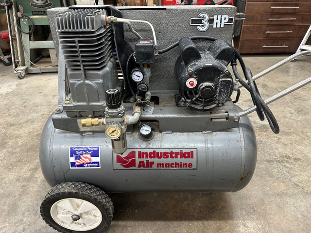  Air compressor in Power Tools in Dartmouth