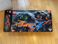 Neuf! LEGO Technic Monster Jam neuf