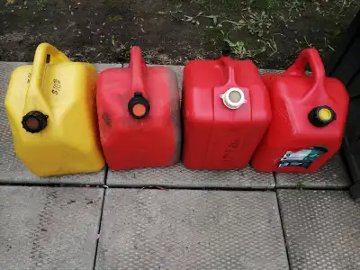 10 Fuel Containers 5 gallon, View more