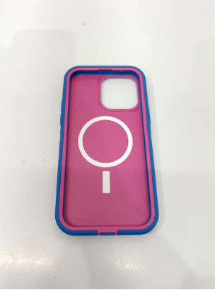 OtterBox DEFENDER For iPhone 14 Pro- NEW in Cell Phones in Markham / York Region - Image 4
