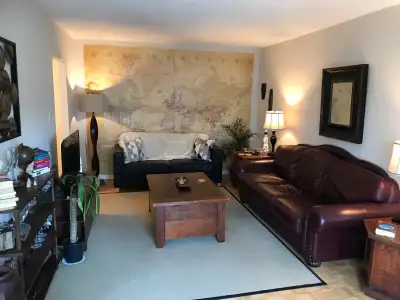 2 Bedroom Apartment Close To Lake & Downtown Burlington, July 15