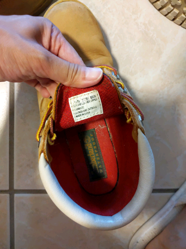 Women Timberland shoes in Women's - Shoes in City of Toronto - Image 4