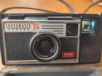 Instamatic Kodak Camera 324 - Vintage